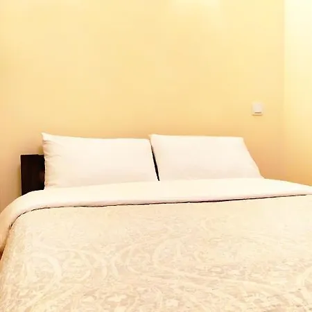 центр свободи Apartman *